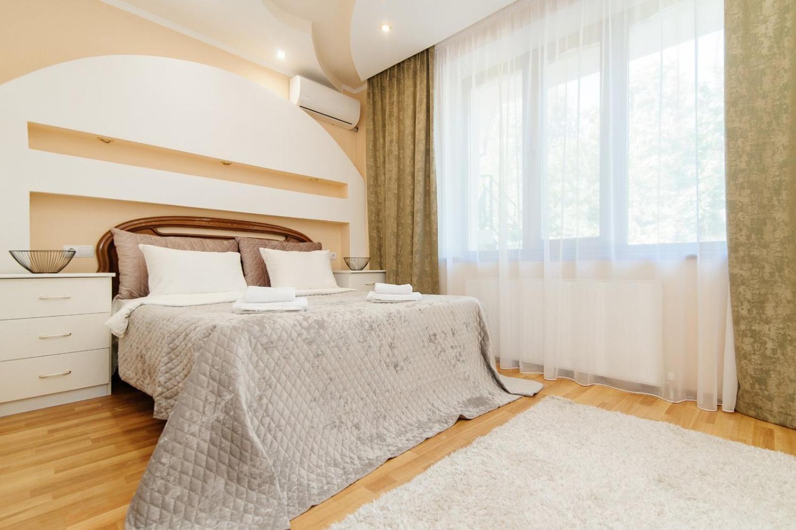 Apart Hotel Era Chişinău Extérieur photo