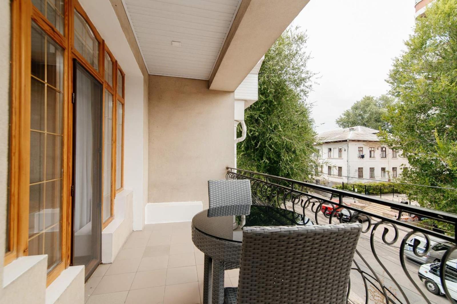 Apart Hotel Era Chişinău Extérieur photo
